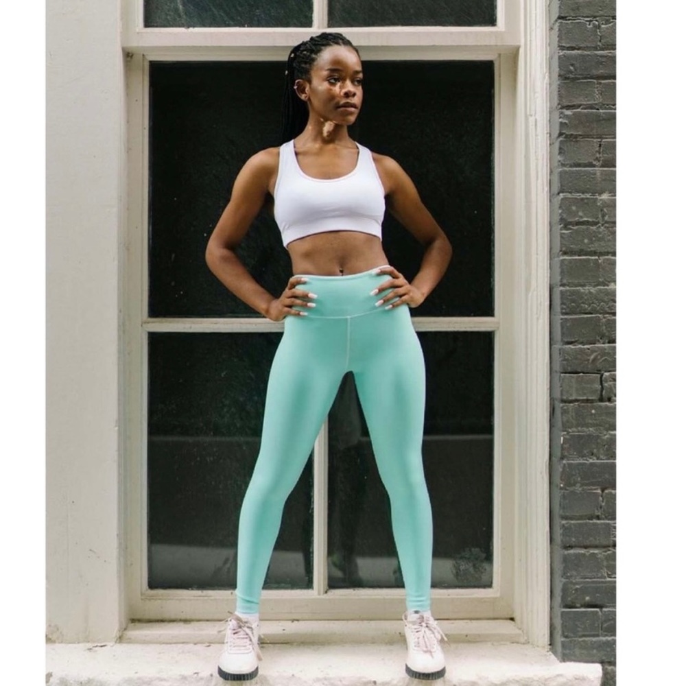 ZYIA Turquoise Metallic Plus Light n Tight High-Rise 7/8 24” Legging. Size 6-8.